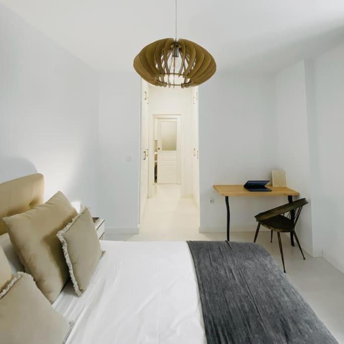 Lovely 2-Bed In Granada 1Min To Gran Via De Colon By Sharingco Eksteriør bilde
